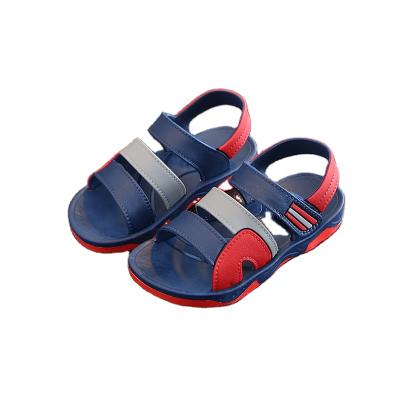 China Leather Sandals Soft Lightweight Casual Non-slip Fashion Student Sports Summer Children's Wild Sandals New For Boys Beach Flat Shoes for sale