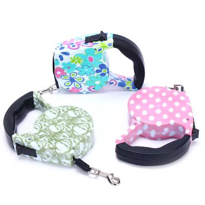 China 5m Dogs Retractable Dog Leash 12 Colors Fashion Puppy Printed Automatic Pull Rope Nylon Walking Leash For Small Dogs Cats Pet Leads for sale