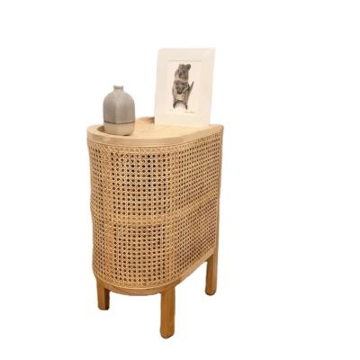 Chine (Size)Retro Adjustable Handcrafted Rattan Bedside Table Lamp Table Rattan Cabinet à vendre