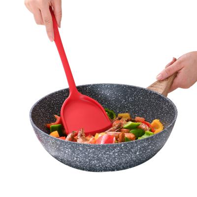 China Viable Home Daily Utensils Turner Silicone Shovel Long Handle Kitchen Frying Turner for sale