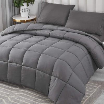 China Custom Alternate Quilted Comforter All Season King Size Dark Gray Duvet Insert Stand Alone Comforter Set for sale