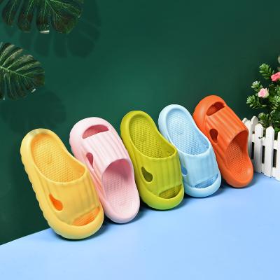 China Round Slide Slippers For Kids 2021 Kids Slides Indoor Slipper Rubber Plastic Children Kids Sandals Slide for sale