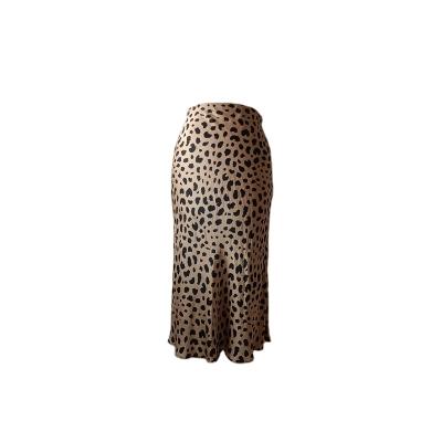 China Best Quality Breathable Best Prices Fashion Women's Skirt Brown Leopard Print Silk Skirt for sale