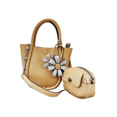 China 2021 Chinese Flower Embroidery Designer Cute Flower Embroidery Women Handbags For Girl Candy Handbag Fashion Handbag Set for sale