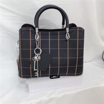 China NATIONAL Women PU Leather Shoulder Bag Female Luxury Handbags With Adjustable Strap for sale