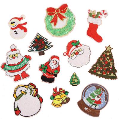 China Viable Sew On Patches Merry Christmas Style Embroidery Iron On Patches For Snowman Santa Xmas Party Applique Jeans Accessories for sale