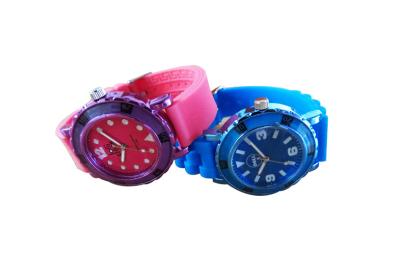 China Customize Blue Mens Quartz Watches Silicone Water Resistant Sport Watch for sale