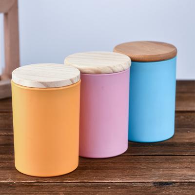 China Hot Selling Unique New Wholesale Iridescent Glass Jars Luxury Candle Jar Home Decoration Products for sale