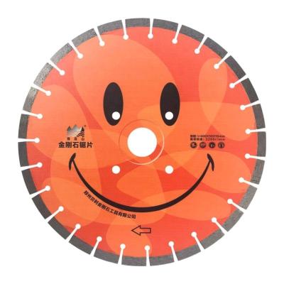 China Factory sells high quality sharp and wear resistant 350-500mm road cutting saw blades 14inch for sale