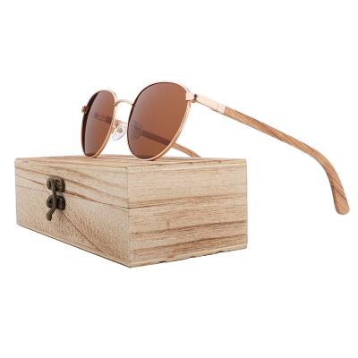 China 2021 100% Classic Style PC Frame Lens UV400 Sunglasses Wood Leg 400 Polarized Shade Mirror for sale