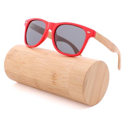 China Newest Promotion 100% Protection UV Leg Natural Bamboo Sunglasses 400 PC Wholesale Red Frame Polarized Dark Glasses for sale