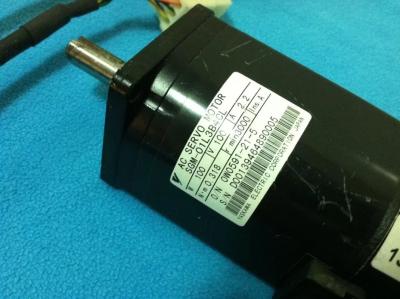 China SGM-01L3B4CL Yaskawa Electric 100w Drip-Proof AC Servo Motors for sale