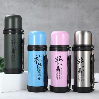 China Business 1200ml Large Capacity Portable Insulated Cup Outdoor Thermos Water Cups In Running Stainless Steel Cup Vacuum Bottle for sale