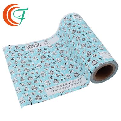 China Custom Printing Pet Packaging Film PET PE Laminated Animals Dog Cat Pet Wet Wipes for sale