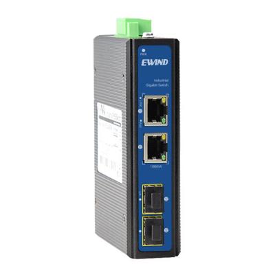 China OEM 4 port Industrial PoE Switch mini gigabit ethernet switch 5 warranty for sale