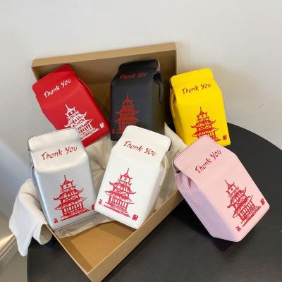 China Creative New Fashion Fashion Handbags and Chinese Style Printed Iron Tower Pattern Food Box PU Box Chinese Takeout Purse for sale