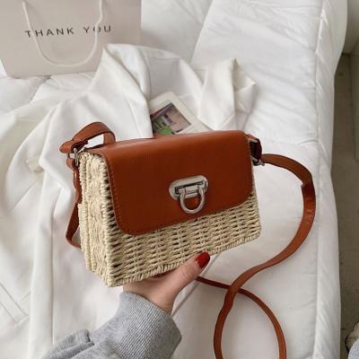 China High quality 2021 new straw summer fashion style women's handbags and wholesale beach leisure bamboo bag and purses for sale