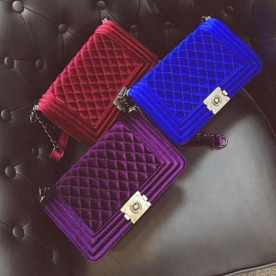 China Madame Luxury Fashion Velvet Ladies Handbags Purses Chains Designer Bags For Women for sale