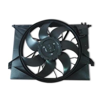 Chine Parties automobiles électriques ventilateur de radiateur OE NO. 2215000493 pour Mercedes Benz W221 à vendre