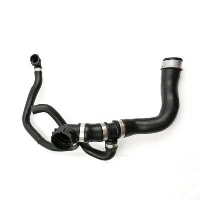 Chine Pièces détachées automobiles Pipe d'eau Pipe de radiateur Pour Mercedes-Benz OE 2225014191 2013- Année à vendre