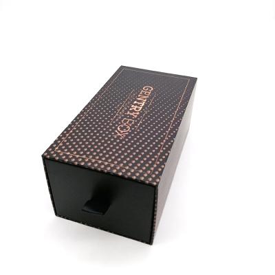 China Low MOQ handmade custom logo packaging gift box drawer box with ribbon for shoe, slothes, gift for sale