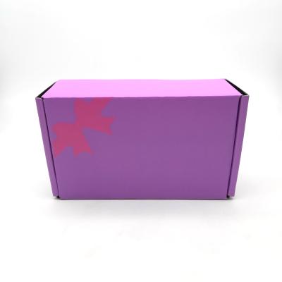 China Handmade Wholesale Custom Announcement Box Kraft Paper Corrugated Gift Packaging Box for sale