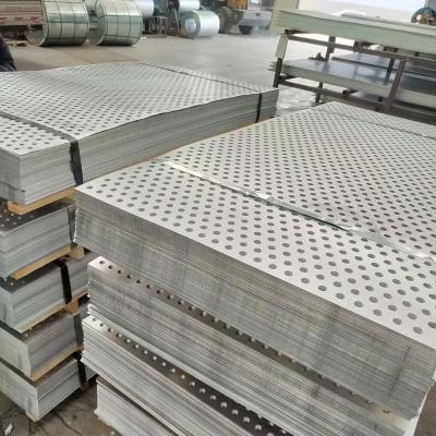 China Stainless Steel / Aluminum / Galvanized Steel Perforated Metal Mesh Sheet Round Square Slot Punching Panel Perforated Sheet for sale