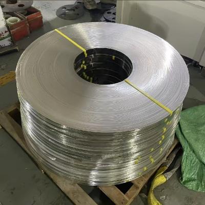 Cina SUS301 Stainless Steel Strip / Stainless Steel Tape Soft Type / Hard Type SS Roll in vendita