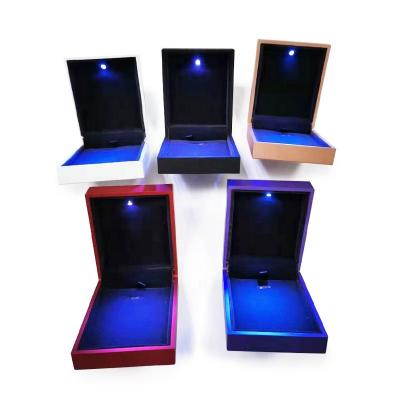 China Cheap Price Jewelry Packaging Square Plastic Led Jewelry Packaging Box Gift Jewelry Box for sale