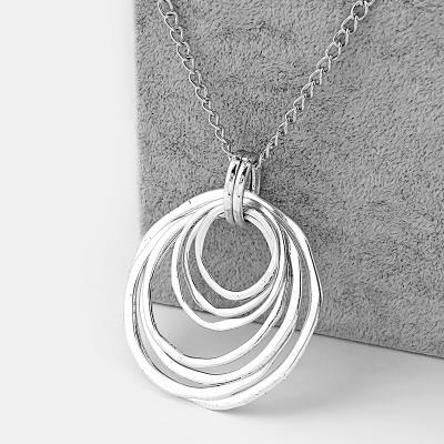 China FASHIONABLE Wholesale Personalized Large 7 Circle Necklace Pendant Jewelry With Long Metal Chain for sale