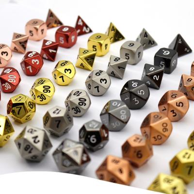 China Custom DND Games 20mm Wholesale Gemstone RPG Dnd Metal D20 Dice Polyhedral Dice Set for sale