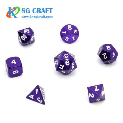 China High Quality DND Games Metal Craft Different Colors Designs Board Game Polyhedral Purple RPG DND Custom Metal Dies for sale