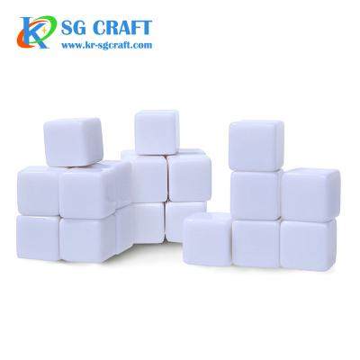 China DND Games Wholesale Bulk Cheap White Plastic Resin D6 Custom Engraved Logo Simple Blank Dice for sale