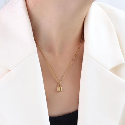 China FASHIONABLE Wholesale Stacking Thin Cuban Chain Pendant Necklace Simple And Beautiful Custom Stainless Steel Lock Design Pendant Necklaces for sale