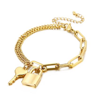 China 2021 FASHIONABLE brand new creative stainless steel key lock chain couple of lock and key bracelet for sale