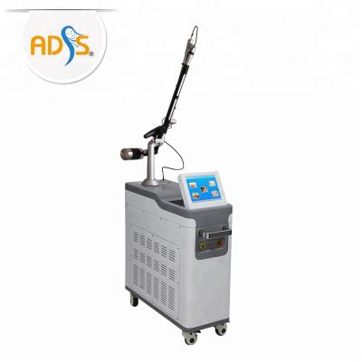 China Q-switched pore remover 1064nm 532nm picosecond ND yag laser ND yag laser machine tattoo removal / q switch for sale