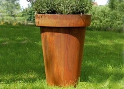 Cina Vaso di fiore d'acciaio svasato moderno della piantatrice di Corten della colonna per la decorazione dell'hotel in vendita