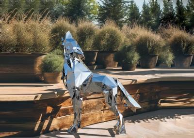 China Estátuas animais modernas da escultura dos carneiros do metal do sumário do estilo para o jardim à venda