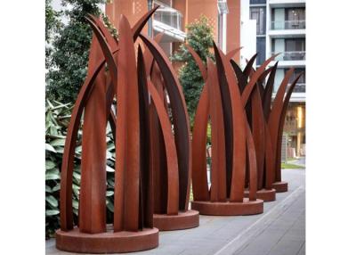 China Escultura de acero de la hoja de Corten del jardín oxidado contemporáneo de la soldadura en venta