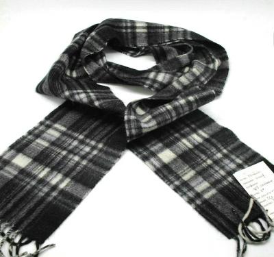 China Fashion European American Tartan Scarf Wholesale Mongolian Designer Check Cashmere Scarf Wool Women for sale