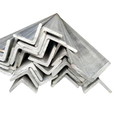 China Construction Equal Types 304 Stainless Steel Angle Bar Custom Sizes for sale