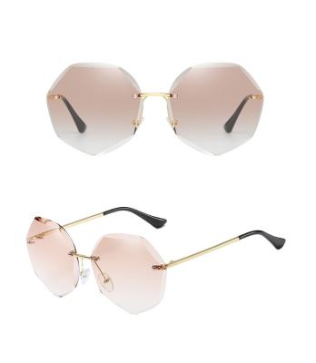 China Newest 2020 Fashion Outdoor Sunglasses Activites Women Metal Circle Women Sun Glasses for sale