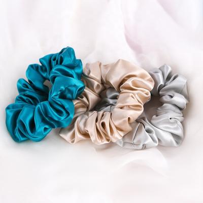 China Custom 22mm Fashion Hair Ties Real Size 100% Natural Silk Hair Scrunchies Women Big Size Silk Hair Scrunchies for sale