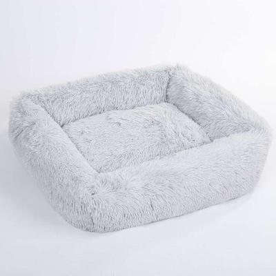 中国 Customized Dog Bed & Accessories Cute Faux Fur Luxury Soft Pet Bed 販売のため