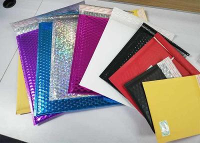 China Encarregados do envio da correspondência de envio brilhantes multicoloridos da bolha, envelopes acolchoados duráveis da letra à venda