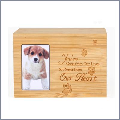 China New Design Medium Sustainable Oak Wood Square Pet Urn For Dog Ashes With Picture Frame for sale