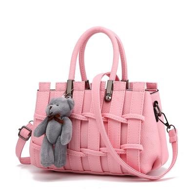 China 2021 Fashion Pink Design Woven Boston Bag Handbag With Bear Doll for sale