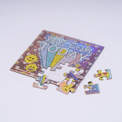 China Cartoon Toy Hot Selling 25 Piece Holographic Jigsaw Puzzles With Card And Envelope for sale