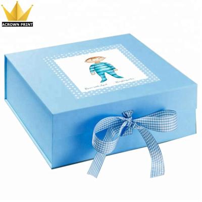 China Custom Recycled Materials Baby Shower Keepsake Memory Box and Newborn Baby Gift Box for sale