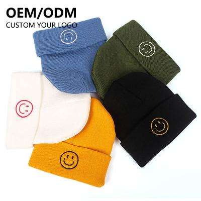 China COMMON provide samples custom woven label personalized 3d embroidery wholesale bucket knit men's beanie hat for sale